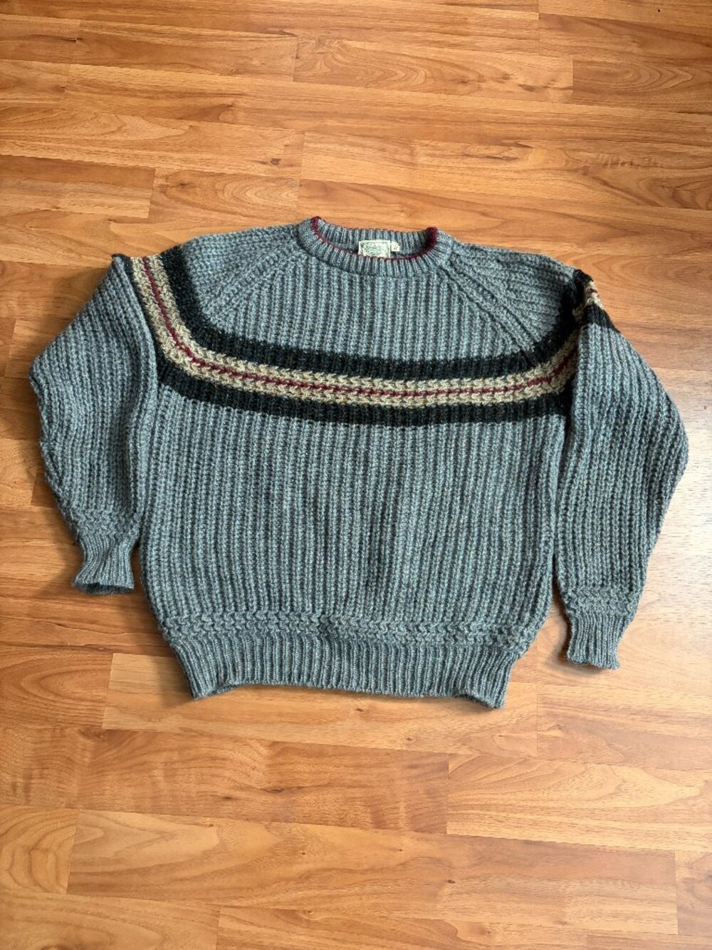 Vintage Gaeltarra Irish wool pullover handloomed gray sweater men's L